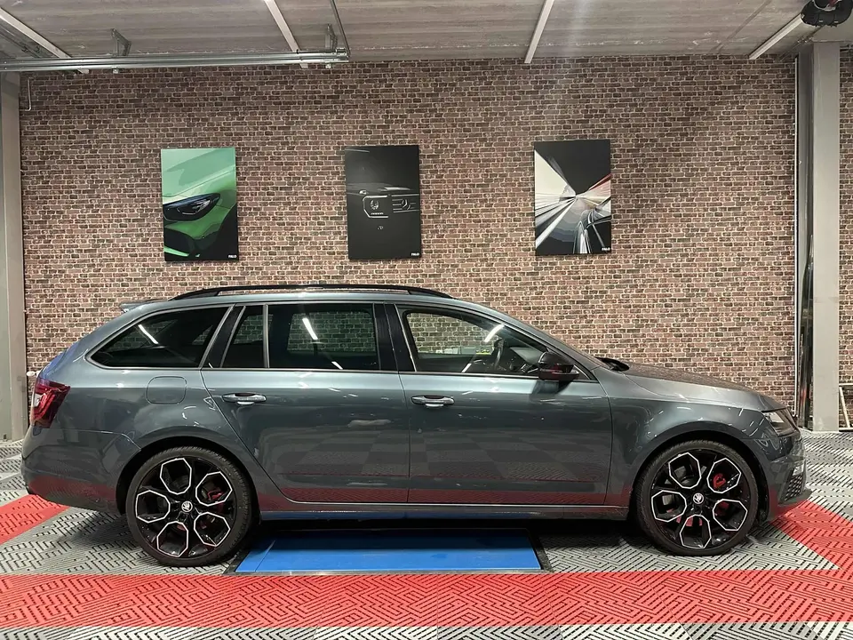 Skoda Octavia Combi 2.0 TSI RS Final Edition DSG 2019 – photo 5, 83000 km – Auto Performance Swiss
