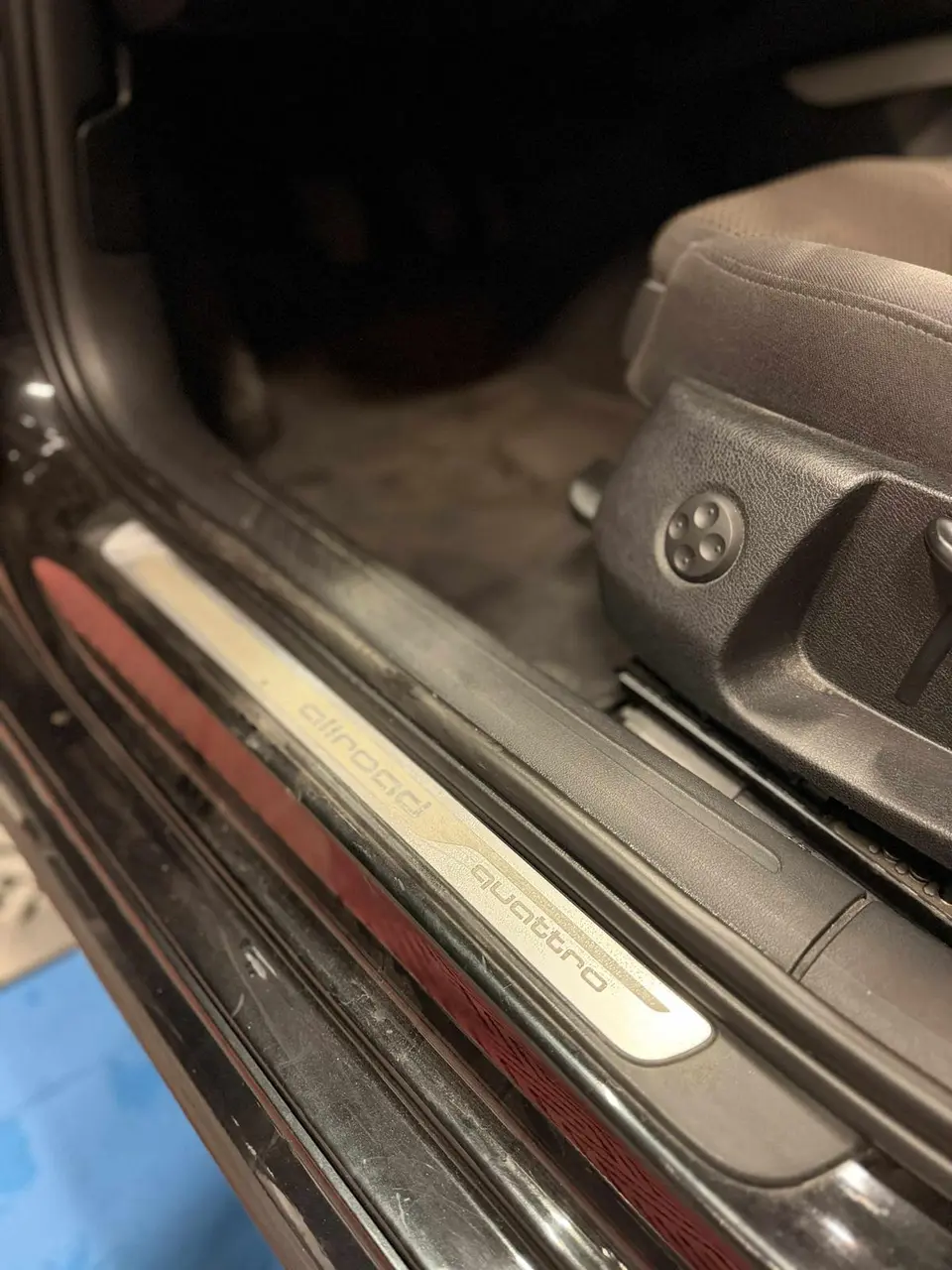 Audi A4 allroad 2.0 TFSI quattro 2009 – photo 11, 187000 km – Auto Performance Swiss