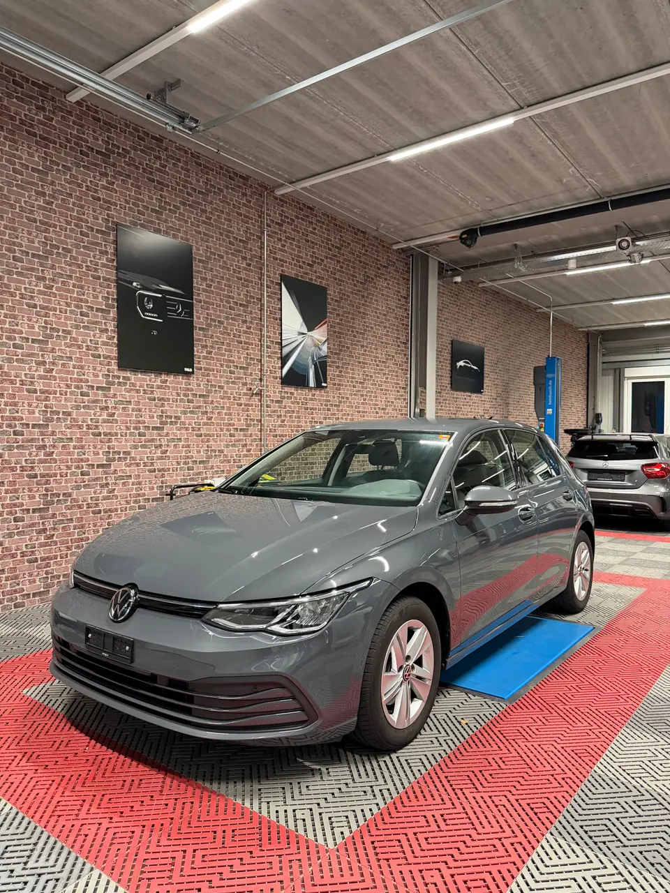 VW Golf 1.5 e TSI ACT Life DSG 2023, 44000 km – Auto Performance Swiss